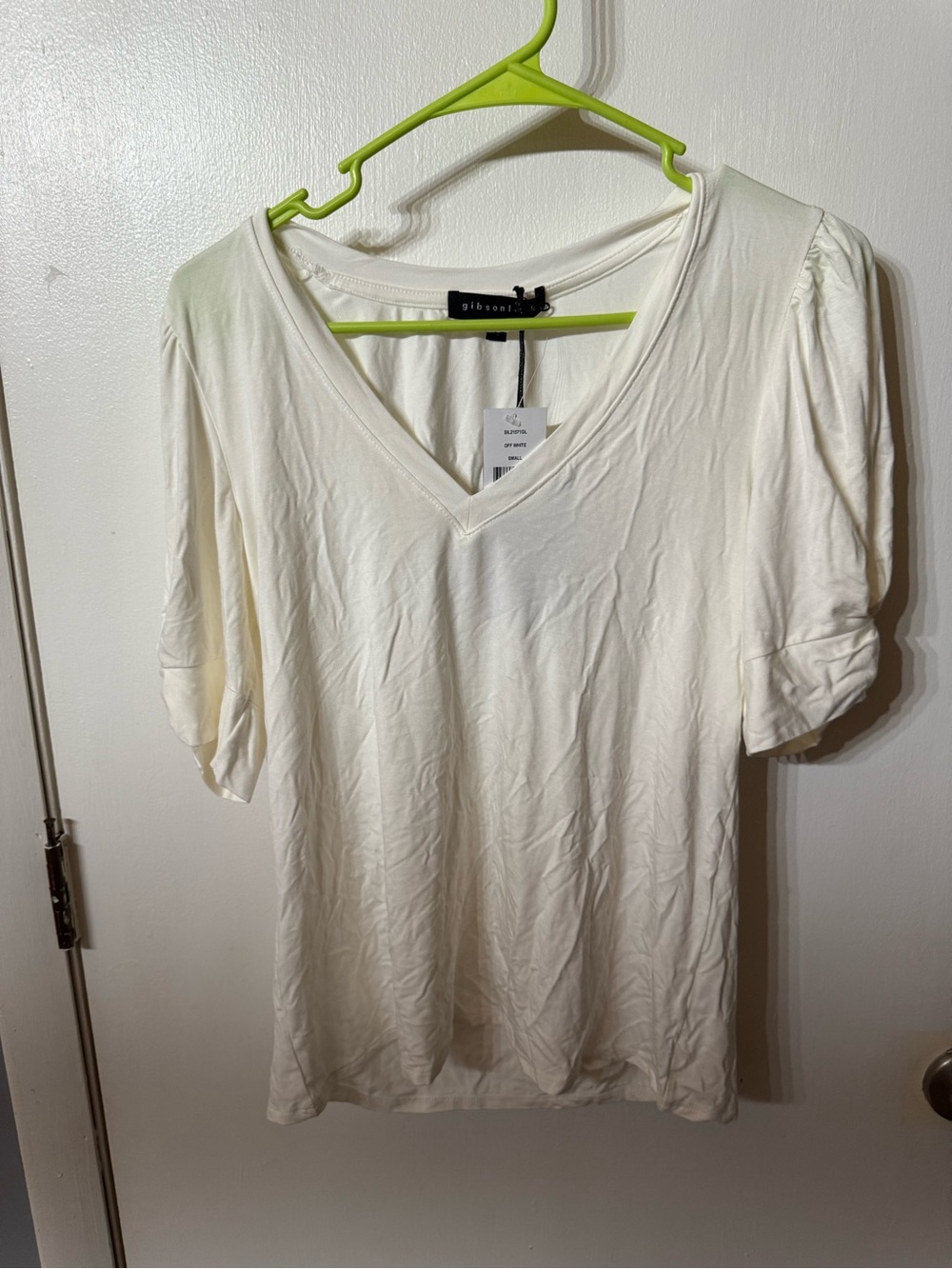Gibson off white  V-Neck Puff Sleeve Tee